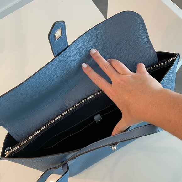 Kate Spade Extra Large Work Tote - Picture 5 of 11